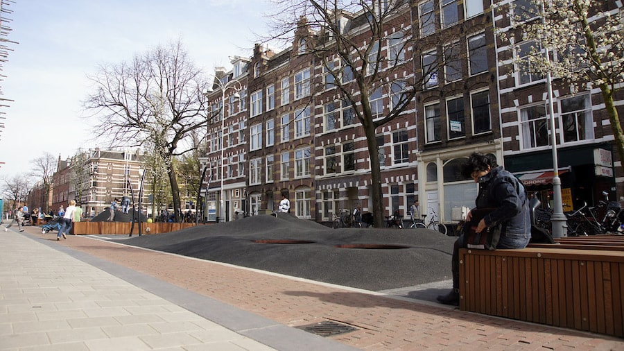 An urban street playground